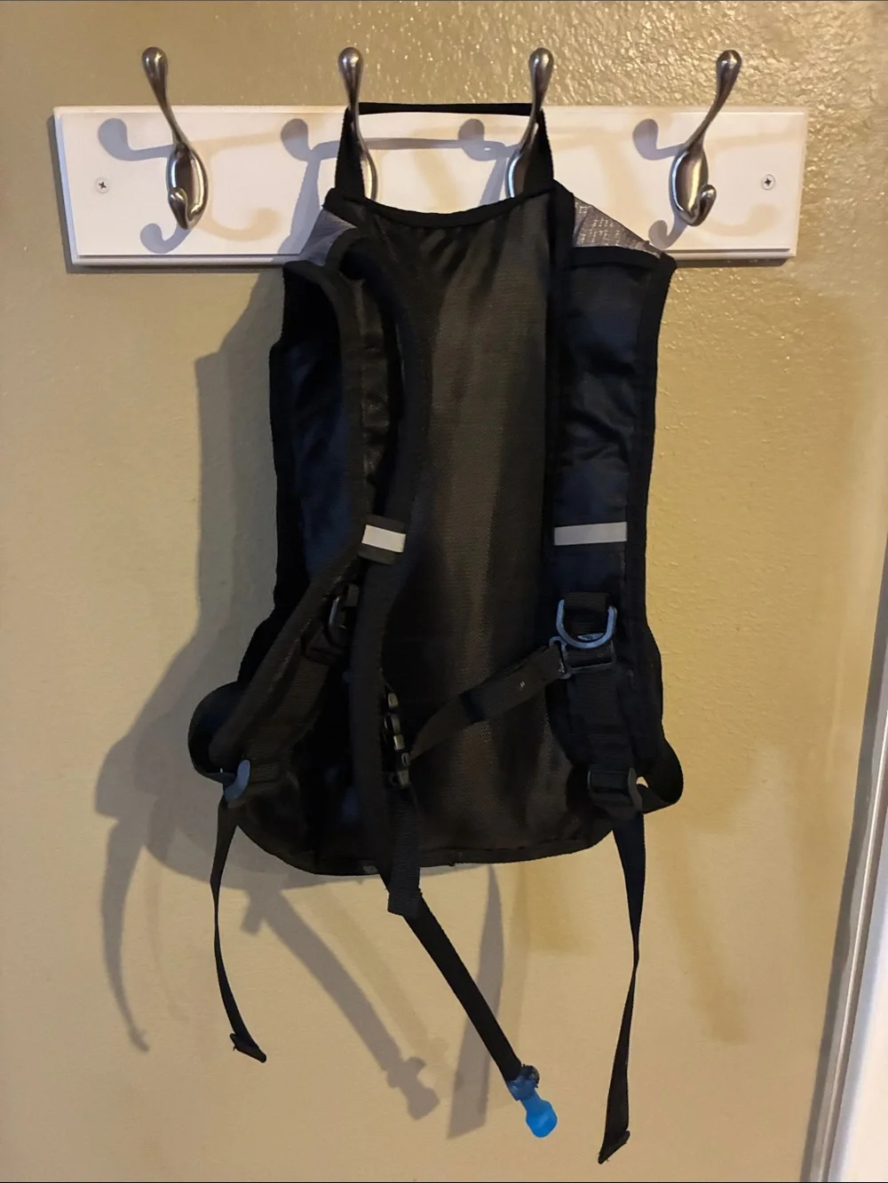 Sport Men's Gray Hydration Backpack